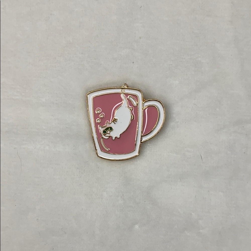 Mug Scuba Cat Enamel Pin 2/$16